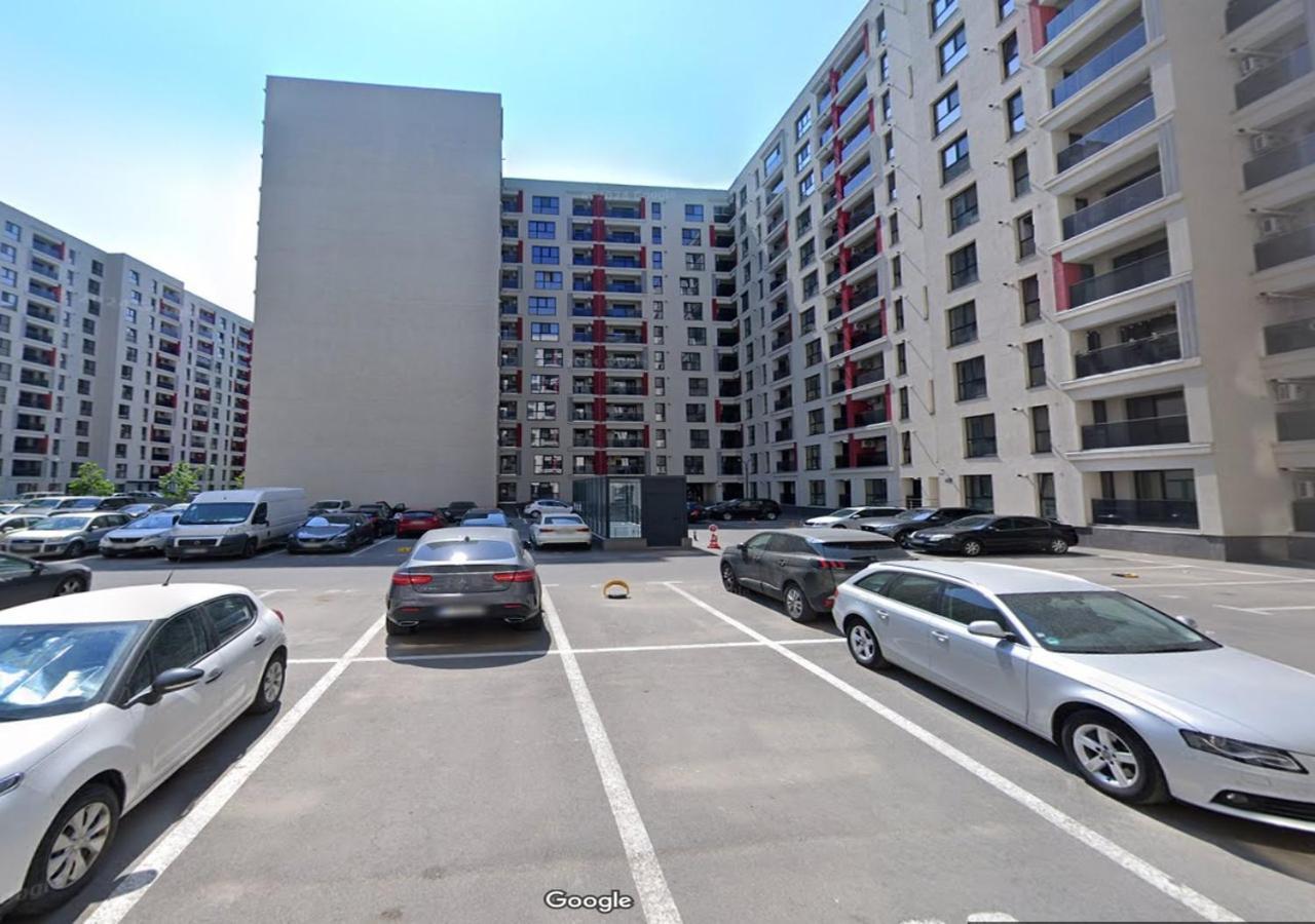 Urban Retreat With Balcony At Exigent Plaza - 06 Leilighet Bucureşti Eksteriør bilde
